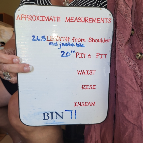 Torrid Lace & Button sleeveless Tank Top - Picture 4 of 9